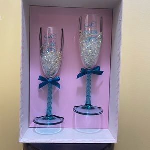 Jamie Lynn Toasting Flutes Set